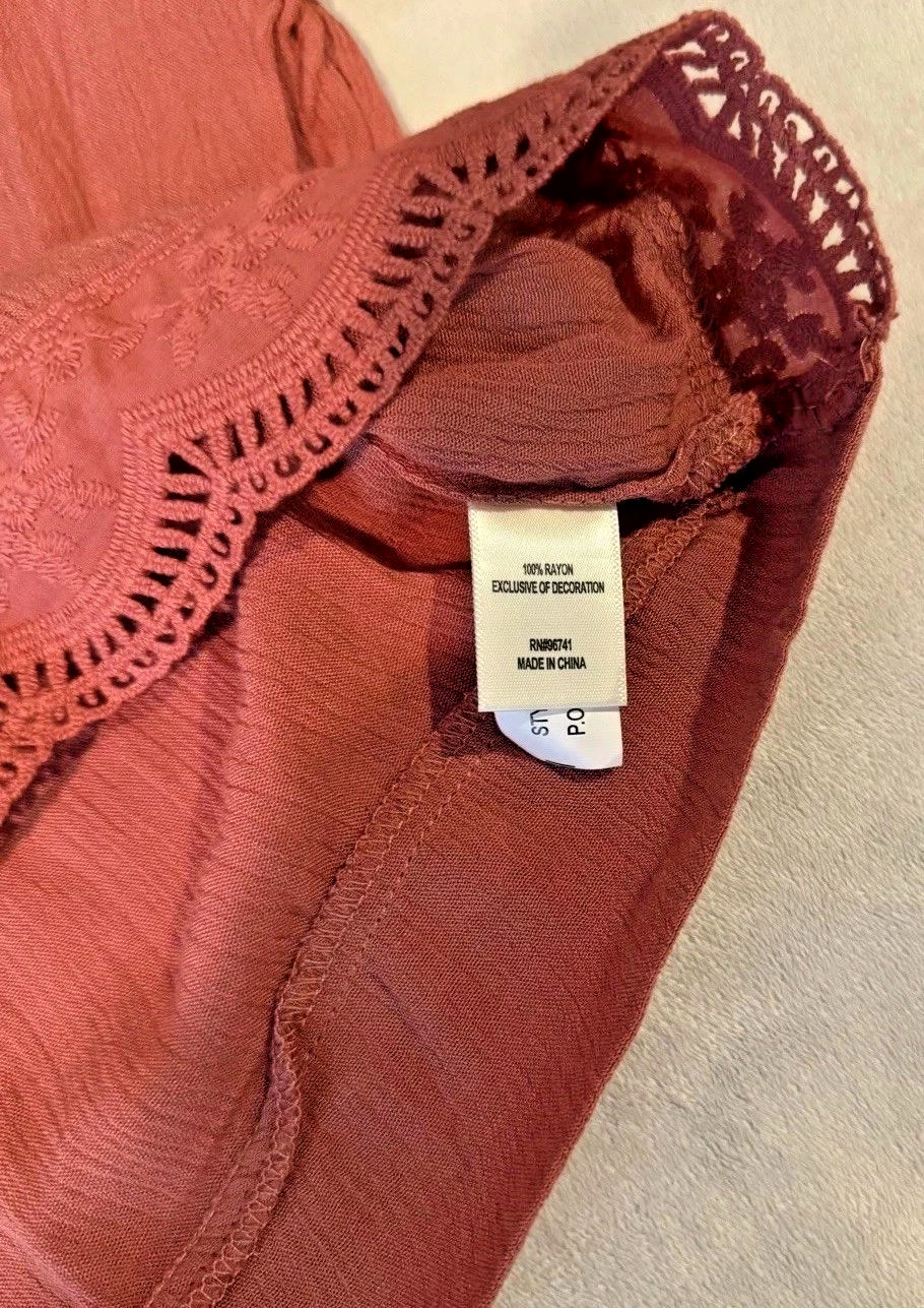 Self Esteem Junior’s L Crochet Embroidered Tie-Back Top, Romantic, Peasant
