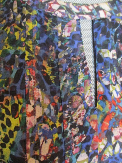 Cabi FAB! #3093 Stain Glass Keyhole Lined Tank Blouse Top in Multi Size Small