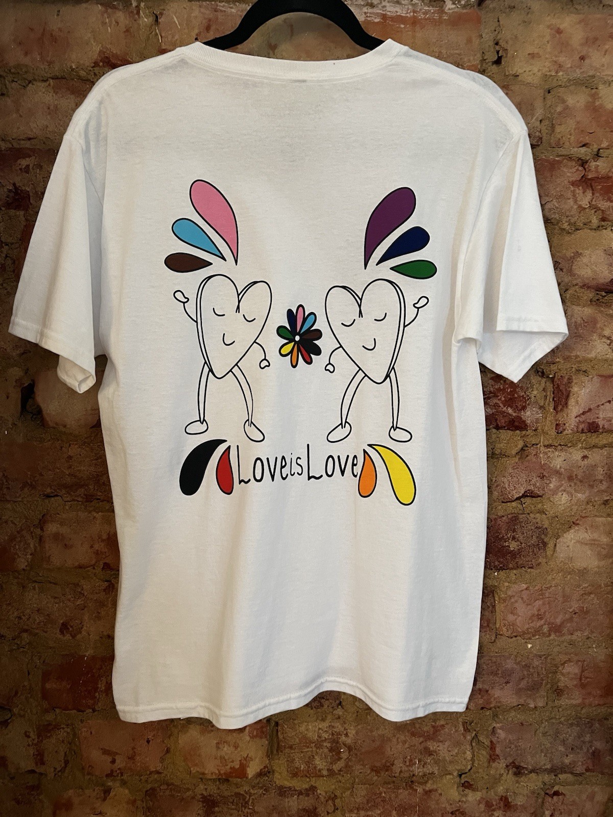 NEW Diversity T Shirt White Age 14 15 LOVE IS LOVE Role Models Tags Rainbow