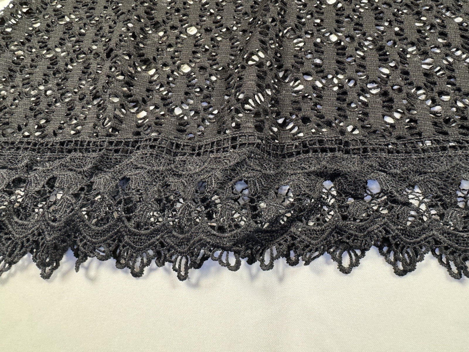 Sorrento Black Lace Crochet Sheer Round Neck Pullover Top 3/4 Sleeve L