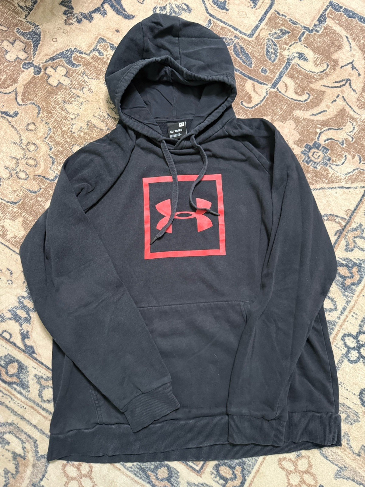Under Armour Black/Red Fleece Pullover Hoodie Graphic Logo Pockets XL