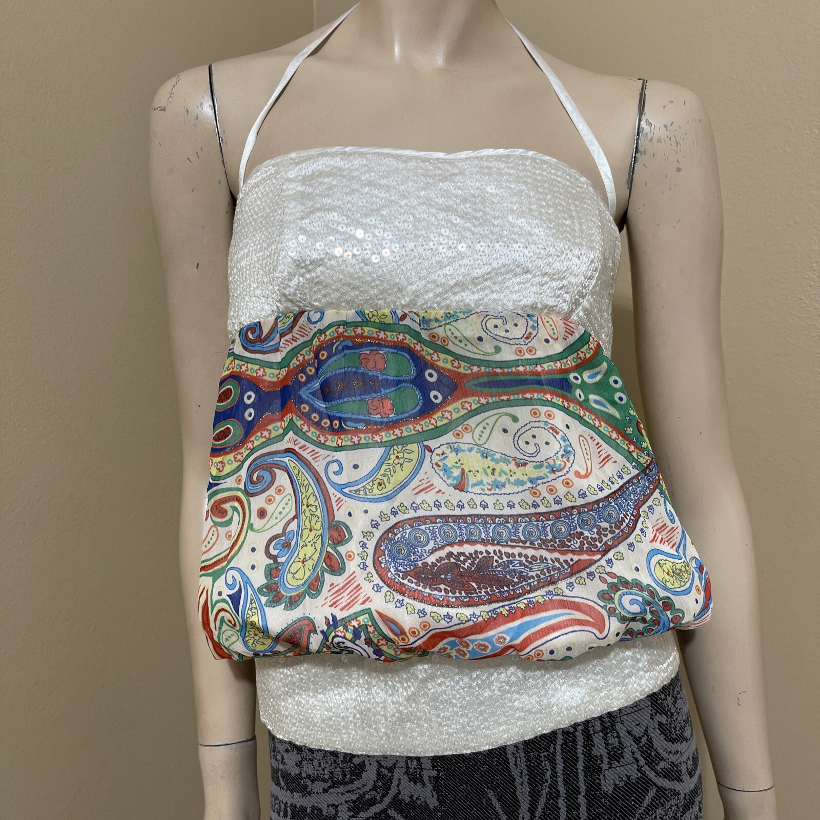 Women’s White Floral Polyester Casual Stretch Layered Beaded Size M Blouse Top