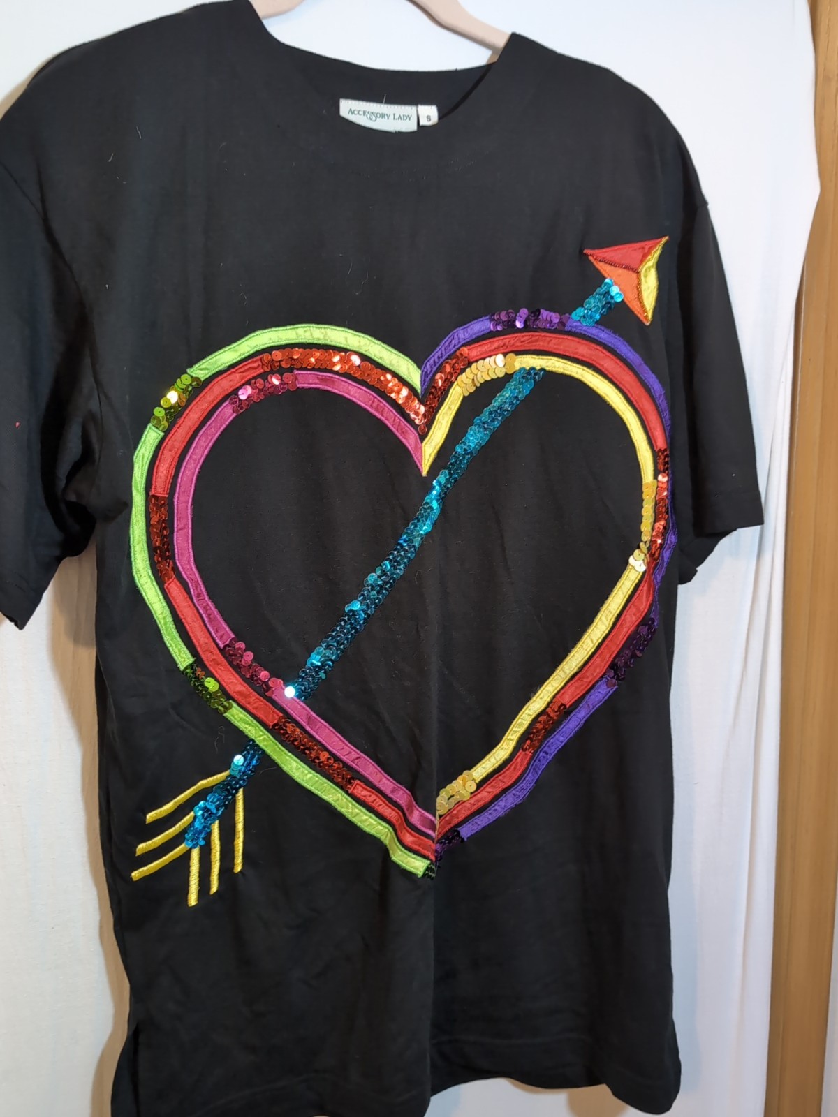 Vintage Accessory Lady Womens Oversized Small Black Short Sleeve Heart