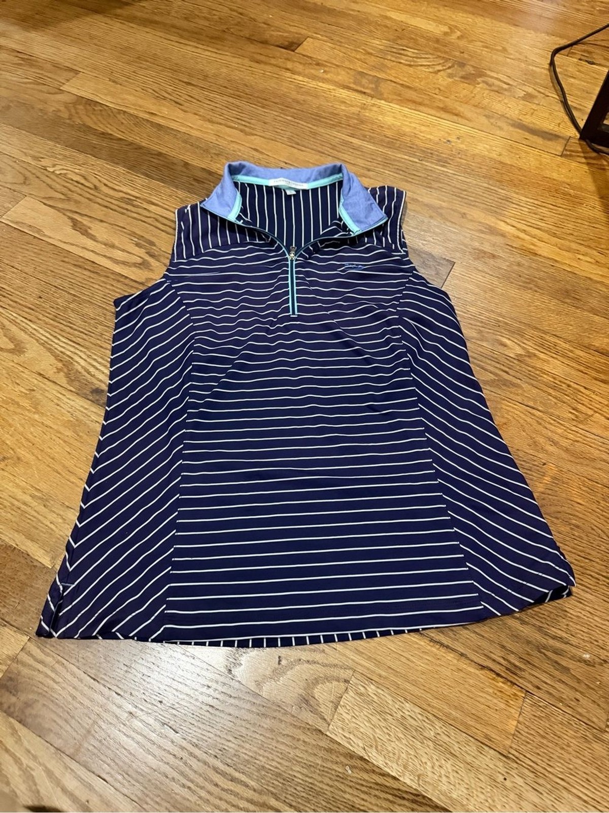Fairway & Greene Women’s Sleeveless Striped Golf Polo Size M
