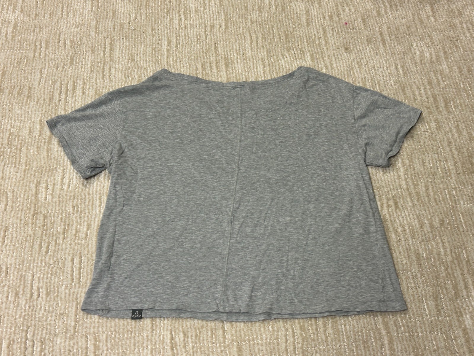 prAna Womens Organic Cotton Graphic Tee More Love Rainbow Grey Crop Top Size S