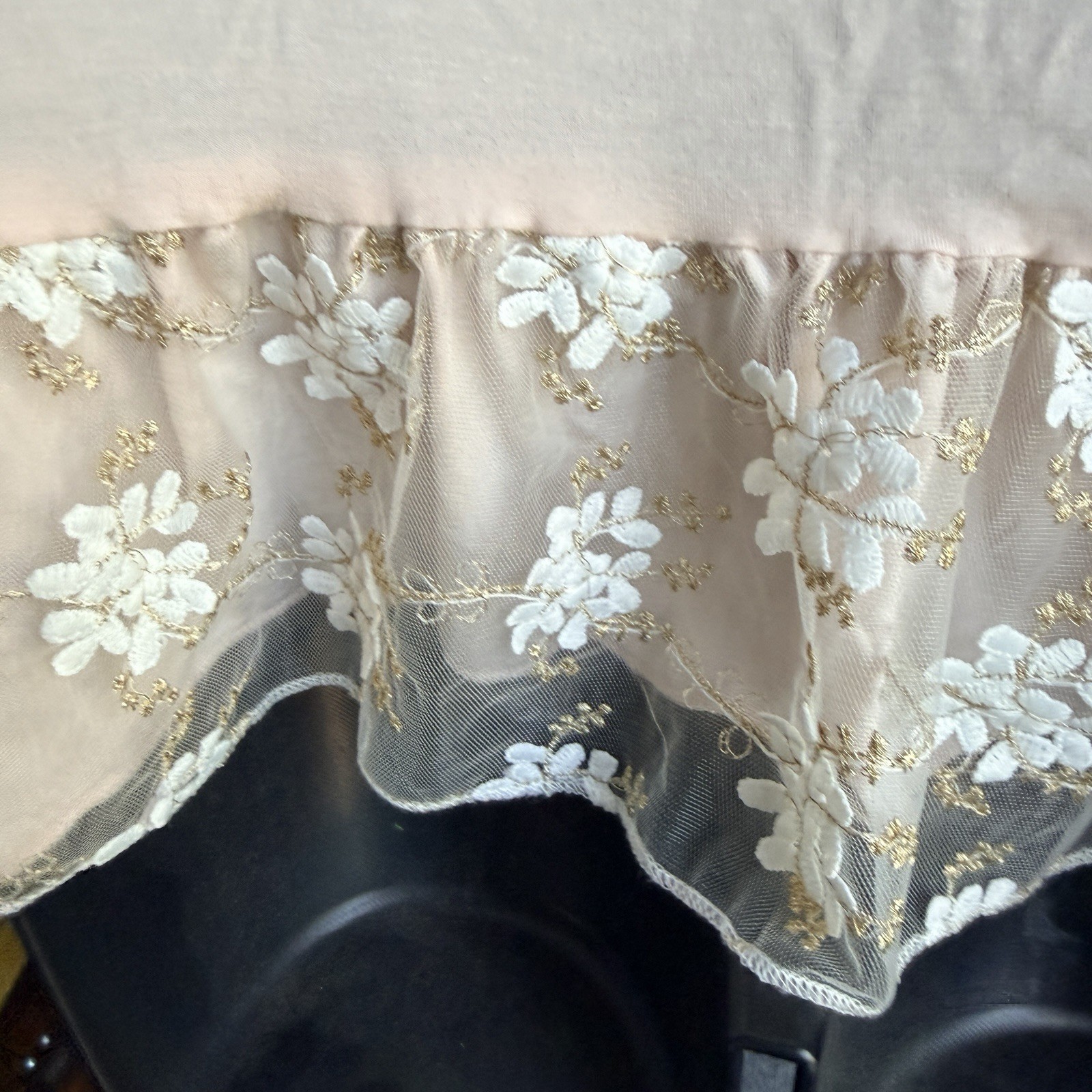 POL Dandelion Breeze Asymmetrical Camisole Romantic Lace Blush Vintage Boho