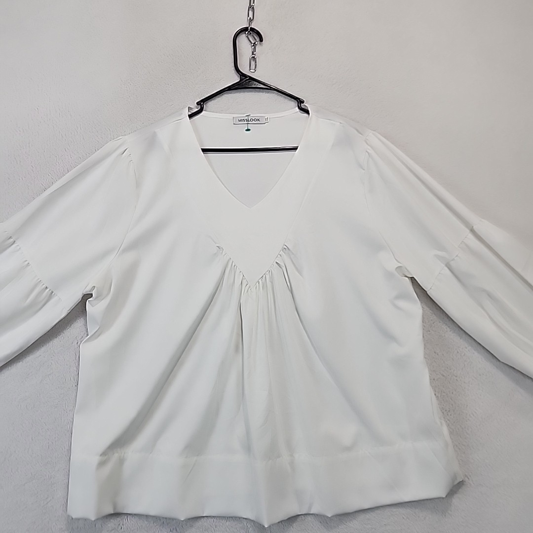 MissLook Blouse Womens XXL White V-Neck Bishop Sleeve Semi-Sheer Tunic Flowy Fit