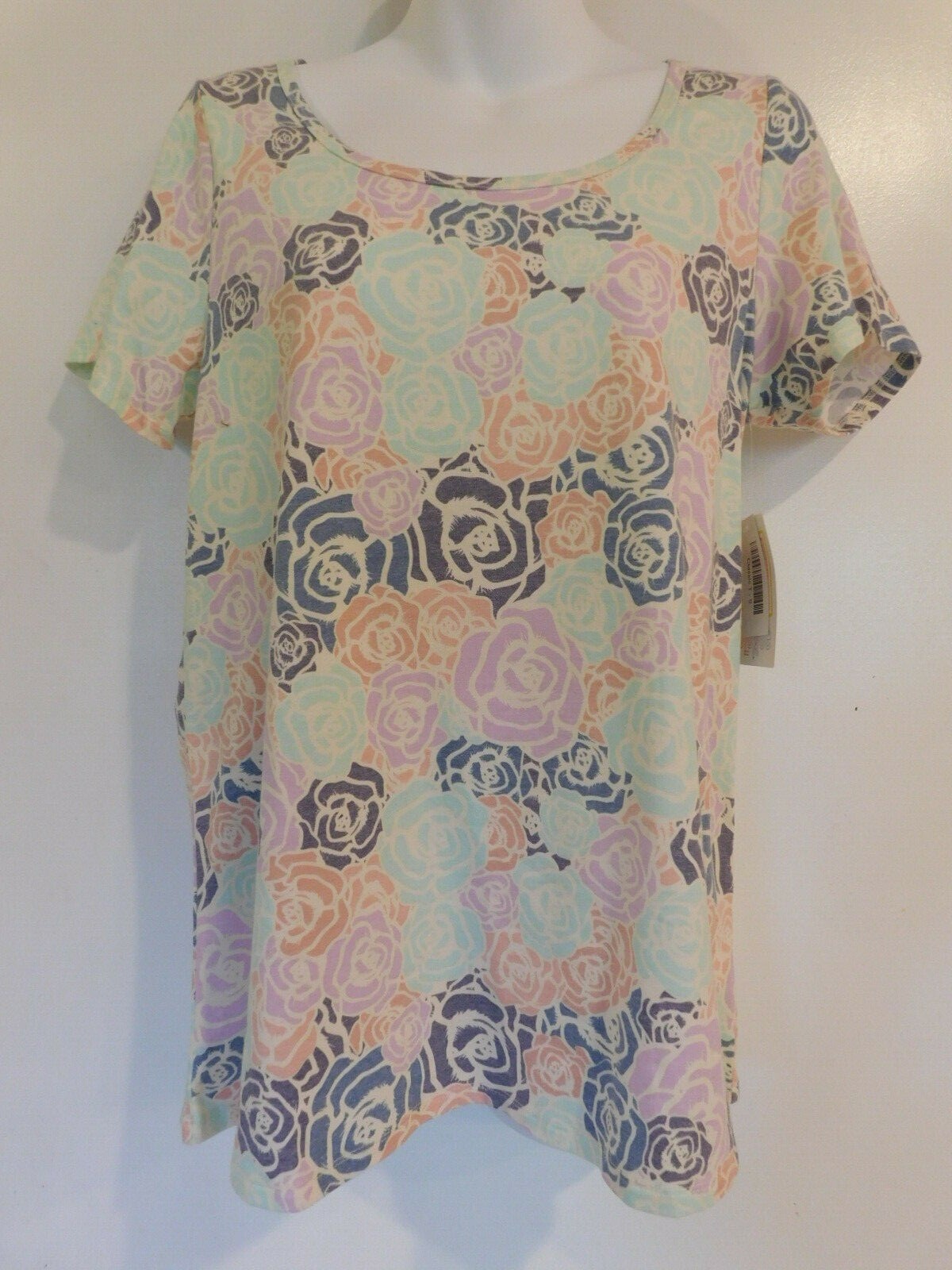 Lularoe Classic T Blue, Lilac Gray Beige Cotton /Poly/Spandex Soft & Comfy Small