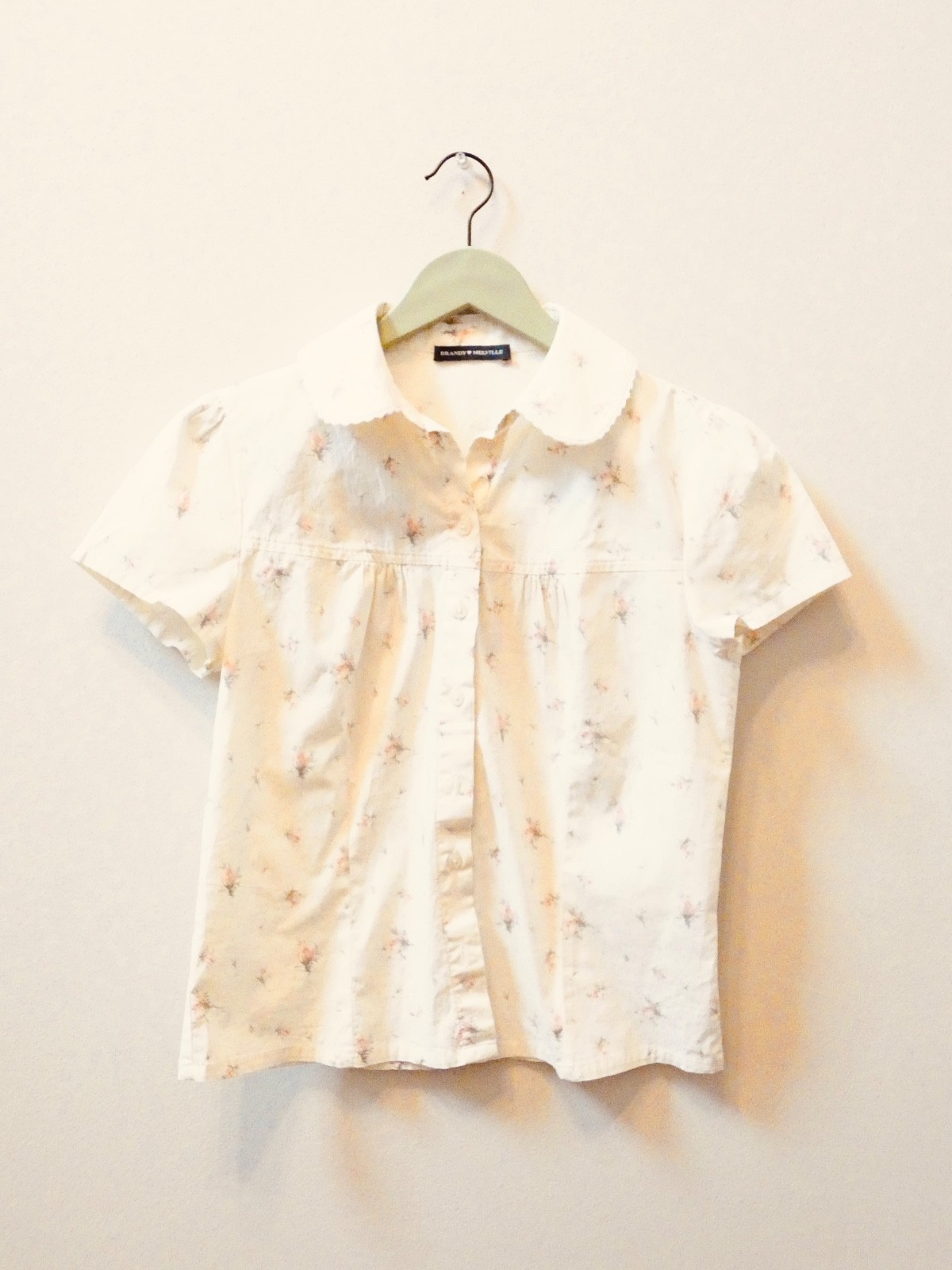 Brandy Melville White Floral Button Up Blouse – Yellow/Cream excellent condition