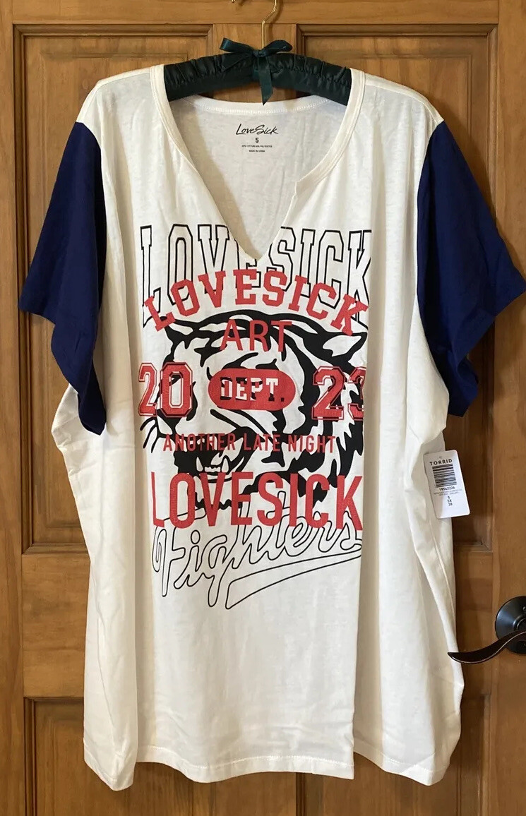 TORRID TEE SHIRT COTTON BLEND LOVESICK T- SHIRT SHORT SLEEVE TOP 5 5X 5XL 28 NEW