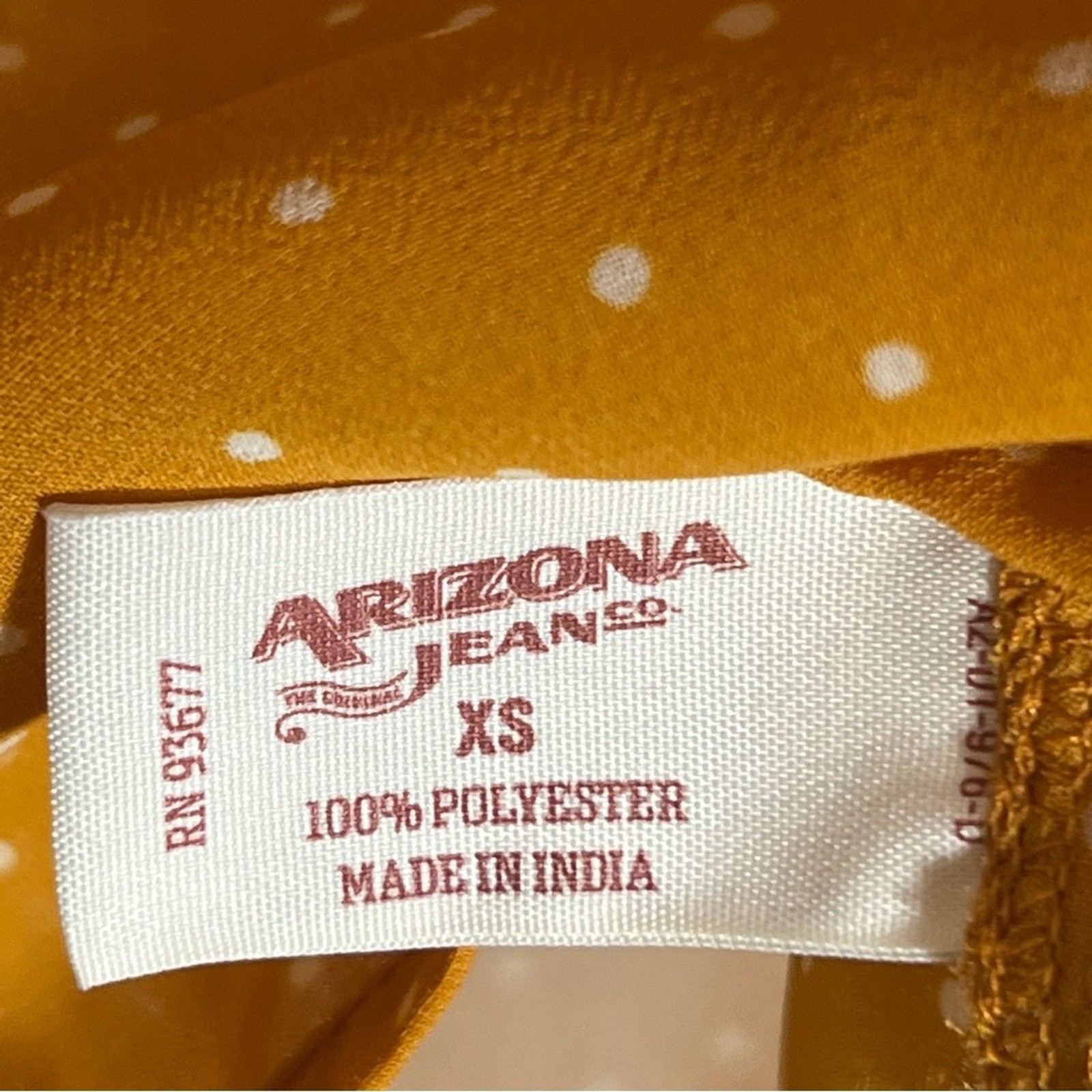 Arizona Jeans Co Size XSmall Mustard Polka Dot Round with V-Neck Blouse