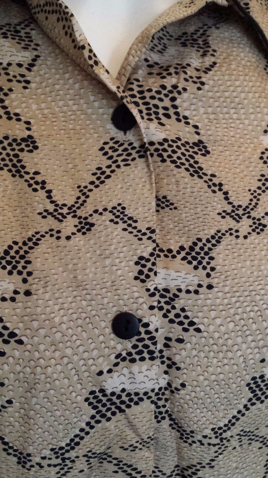 Anna & Frank Faux SnakeSkin Short Sleeve Blouse in Brown Cream & Black Small