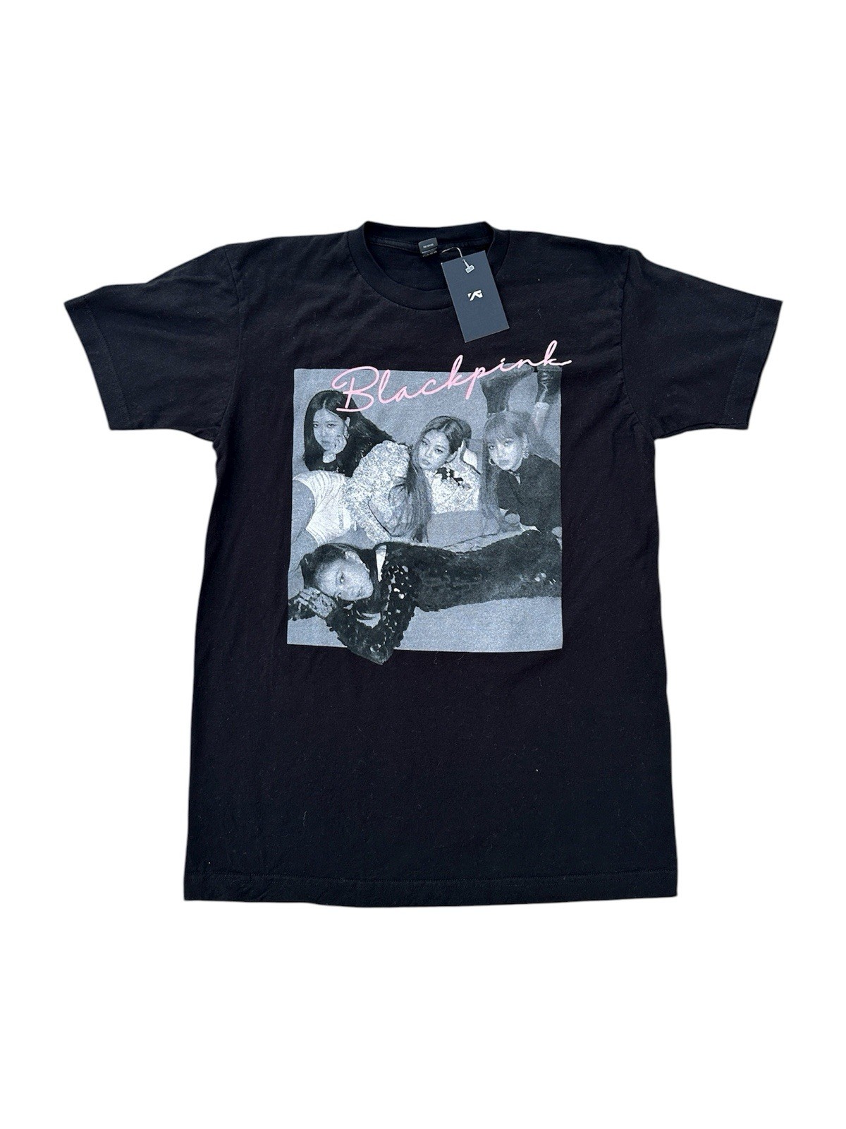 BLACKPINK In Your Area Tour 2019 YG Presents K-Pop Graphic Band T-Shirt Size M