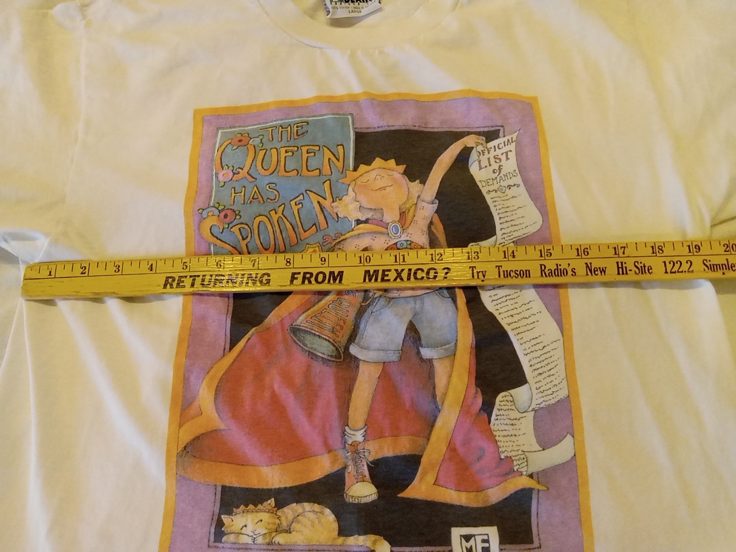 Mary Engelbreit The Queen Has Spoken Womens Size Large Graphic Tshirt 38″ Chest