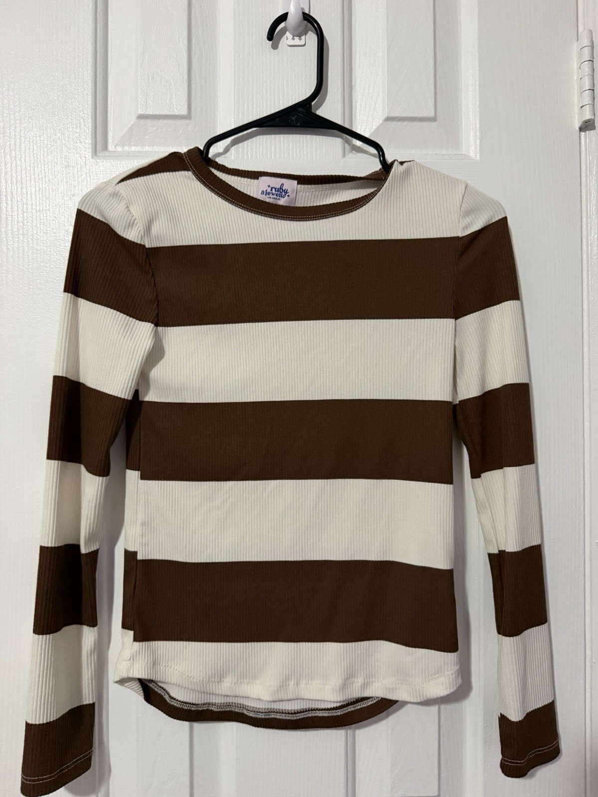 Ruby & Jewell Women’s S Brown/White Striped Ribbed Knit Crew Neck Top