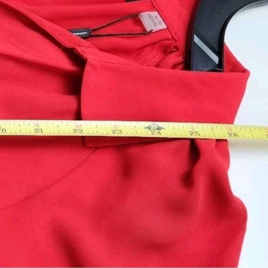 T Tahari Georgette Split Neck Red Button Up Puff Sleeve Blouse Womens Size XL