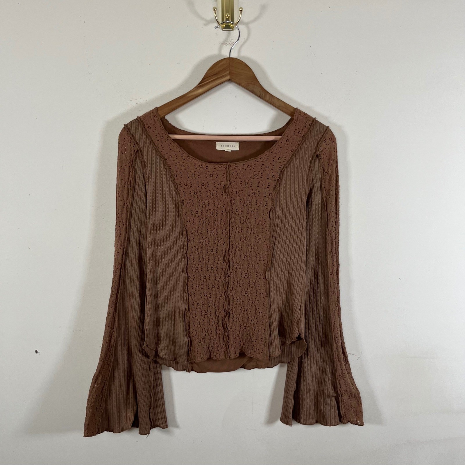 Promesa Lace Brown Ribbed Top Bell Sleeves Exposed Seems Size Large Fairy Boho