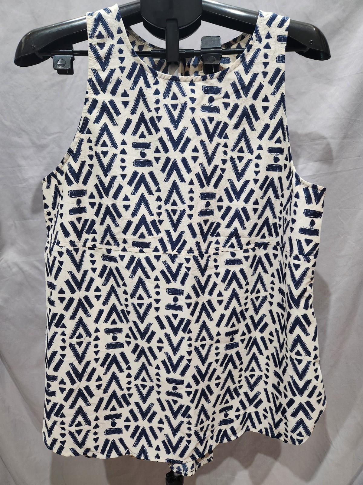 Faded Glory Size XL (16/18) Aztec Blue & White Geometric Pattern Tank Top