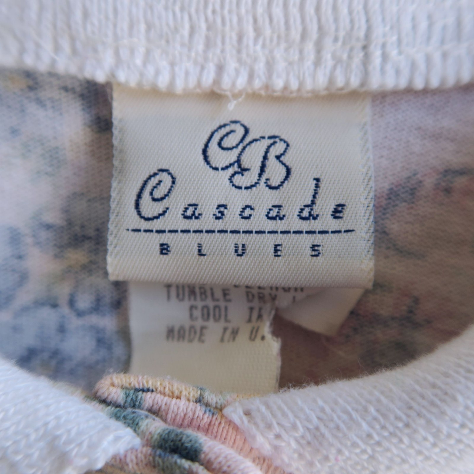 CASCADE BLUES Pastel Pink Floral Print Polo Shirt Size M Pointelle Collar Boxy