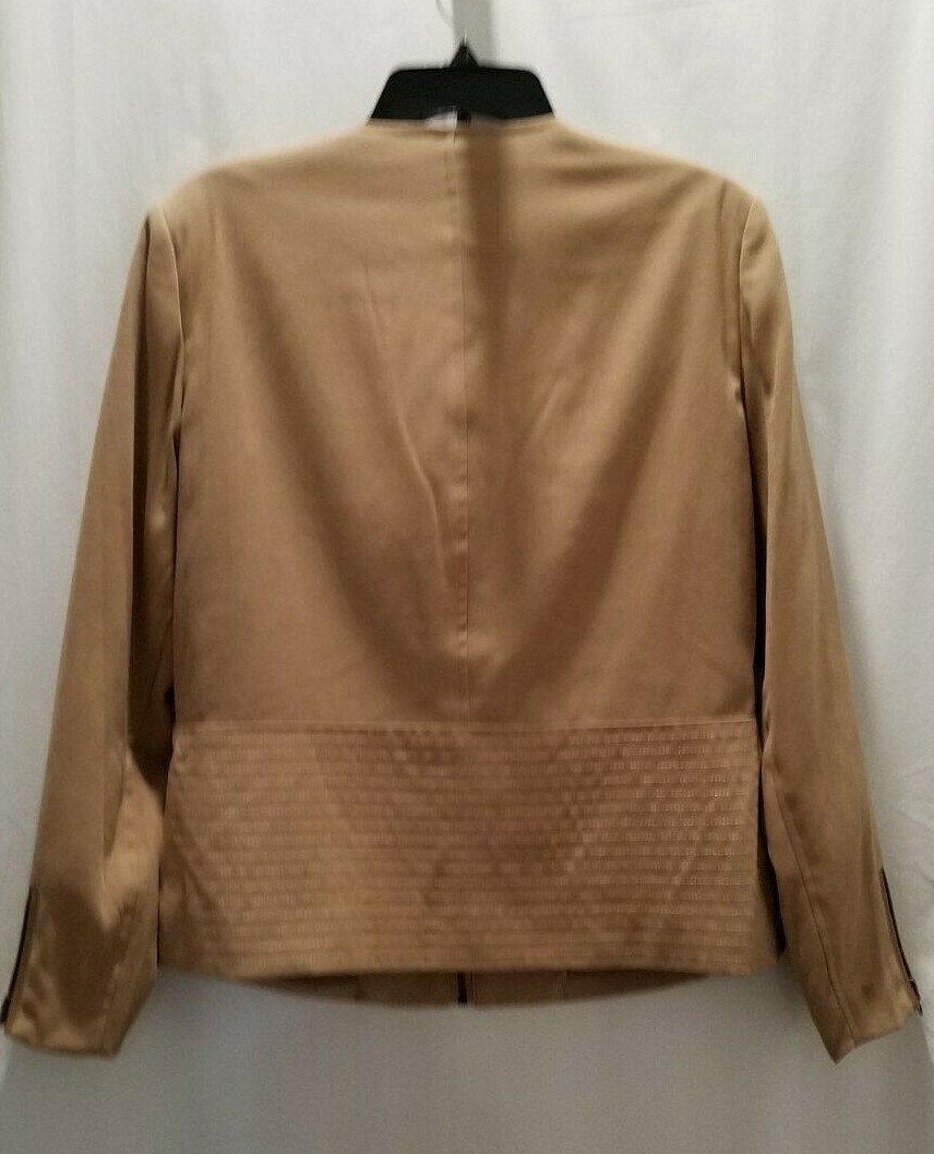 MULTIPLES BLAZER /JACKET STUDDED WITH ZIPPERS TAN MISSES SIZE MEDIUM #2526