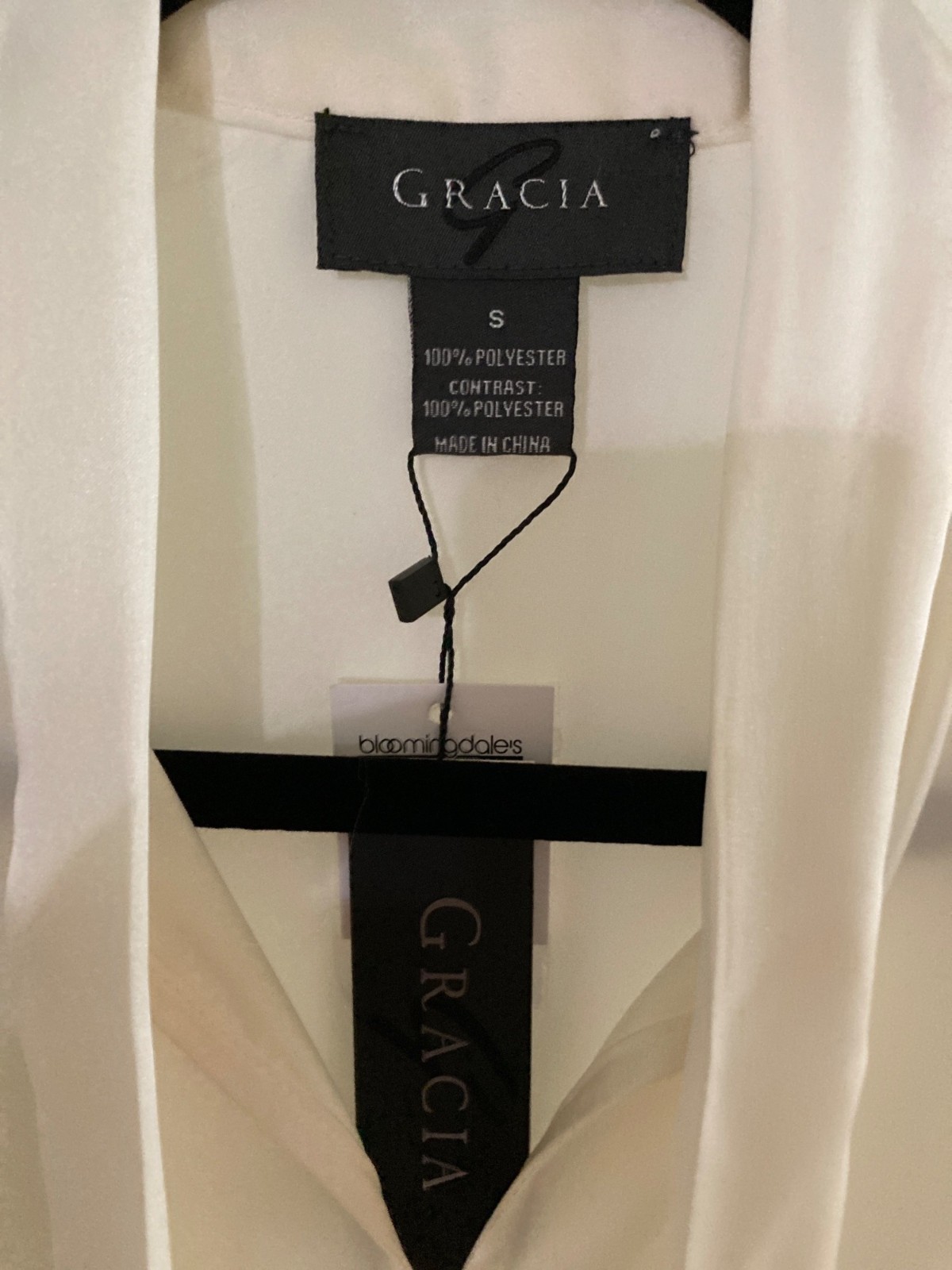 Garcia Women’s Ivory Satin Button Down Front Tie Multi Tiered Sleeves Varies NWT