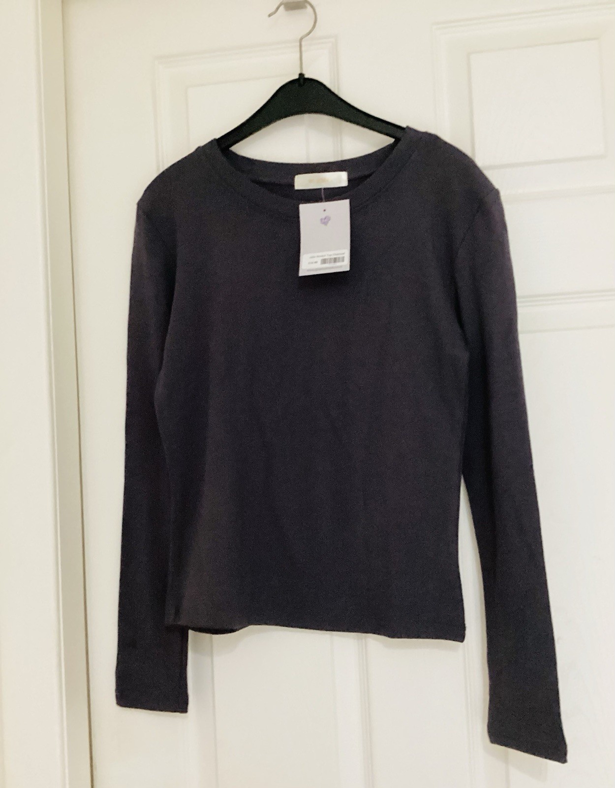LADIES LONG SLEEVE CHARCOAL TOP ONE SIZE SMALL 8-12 NEW WITH TAGS