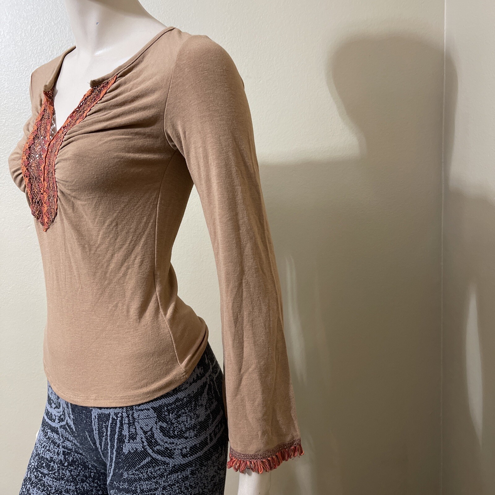 Women’s Brown Polyester Casual Stretch Slim Lace Slit Sleeve Size S Blouse Top