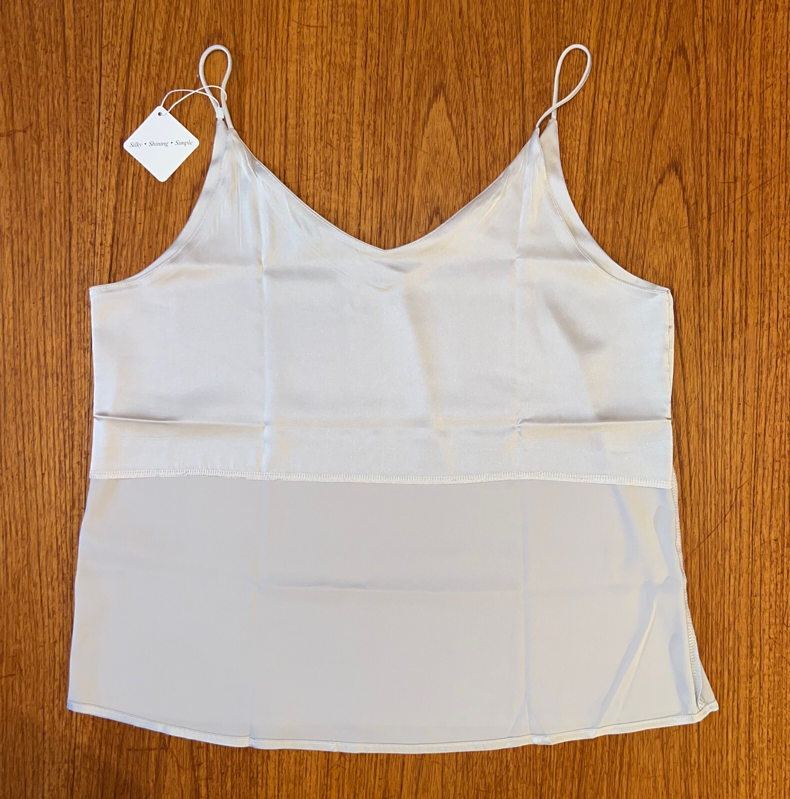 NWT! Wantschun, Silky V-Neck Camisole W/Thin Spaghetti Straps In White, US Sz XL