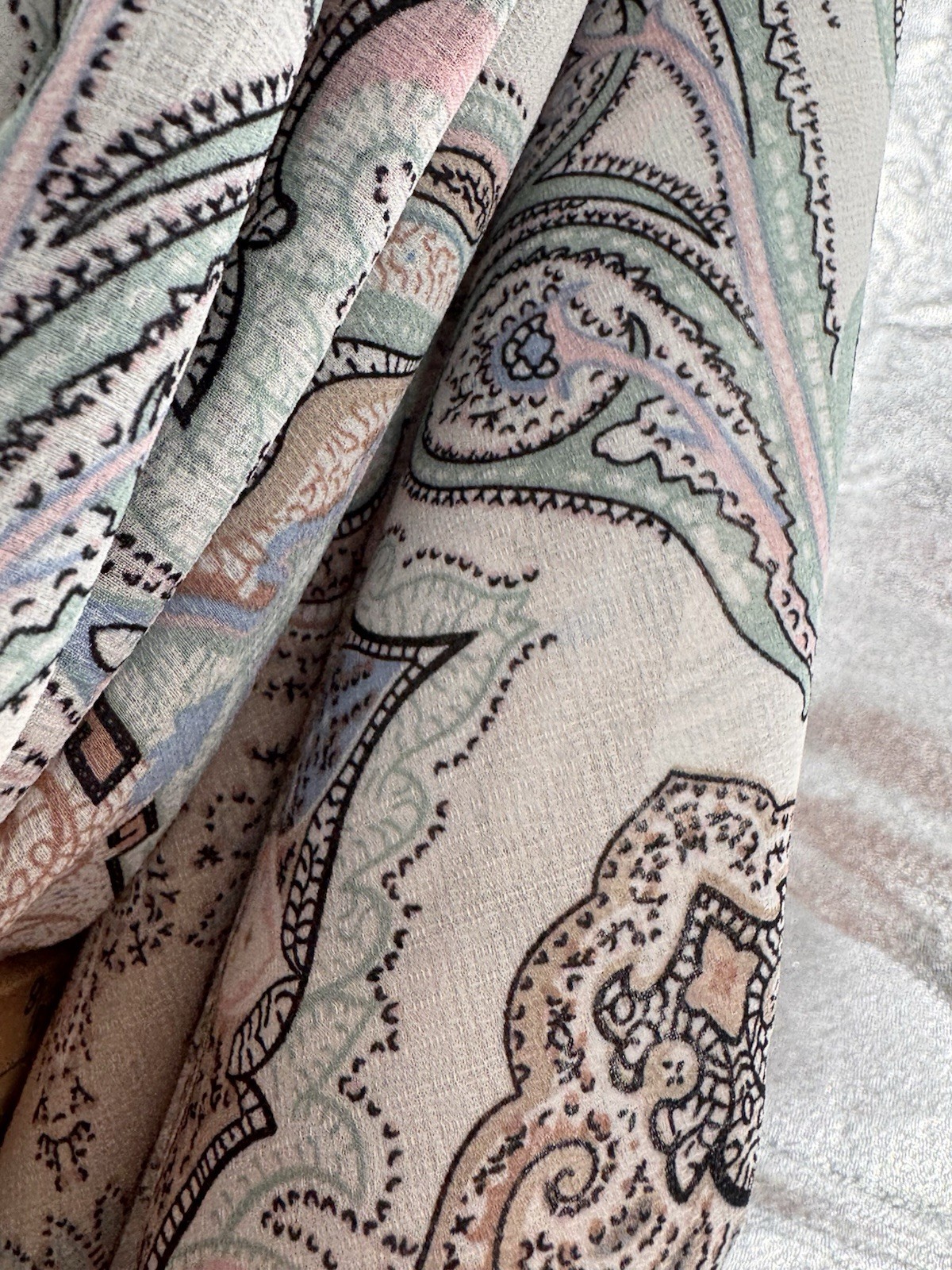 I Love Wrap Top Size Small Medium Paisley Print Long Sleeve Pastel Bohemian Chic