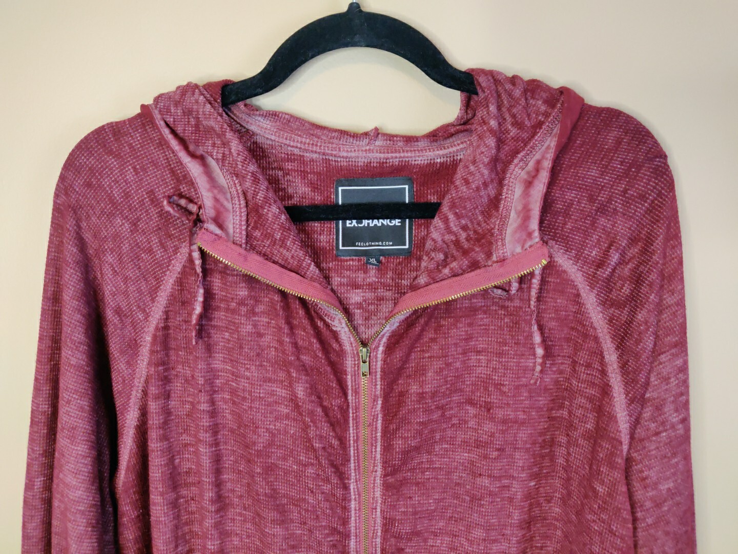 Foreign Exchange women’s XL hooded top maroon full zip long sleeves pockets