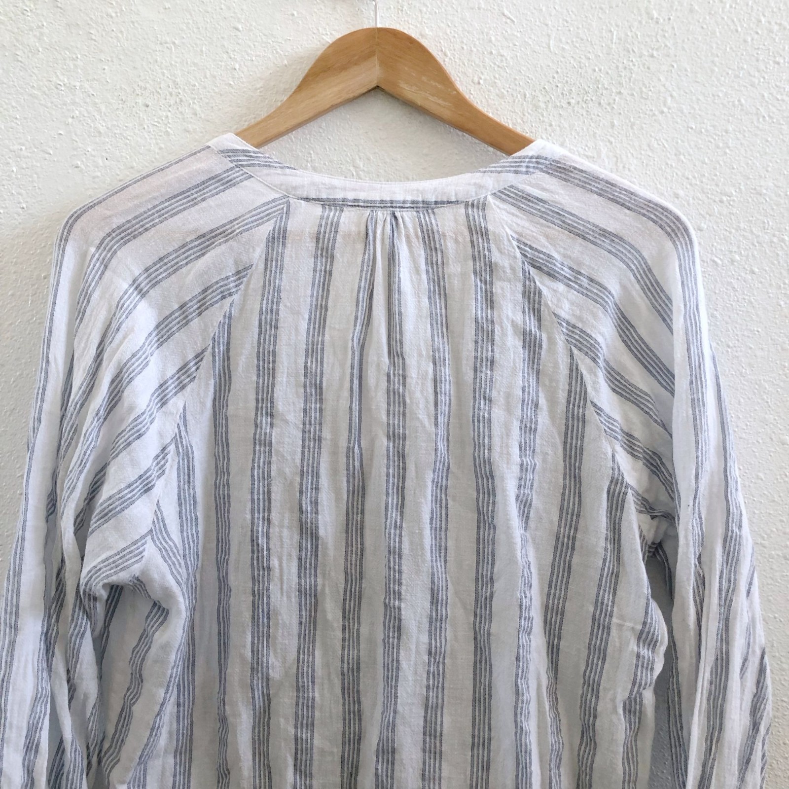 RAILS Marti Cayman Stripe V-Neck Blouse Size Medium