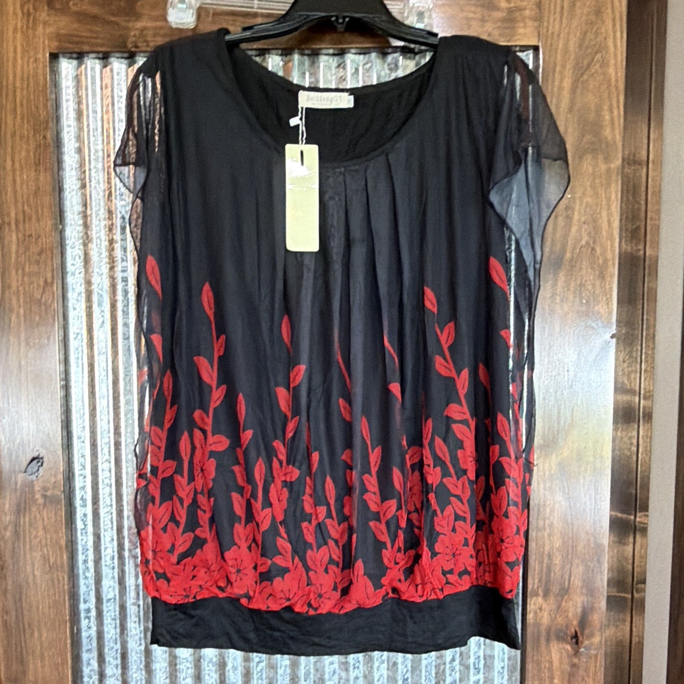BaiShengGT Women’s 2XL Black Red Floral Sheer Chiffon Pleated Blouse Top