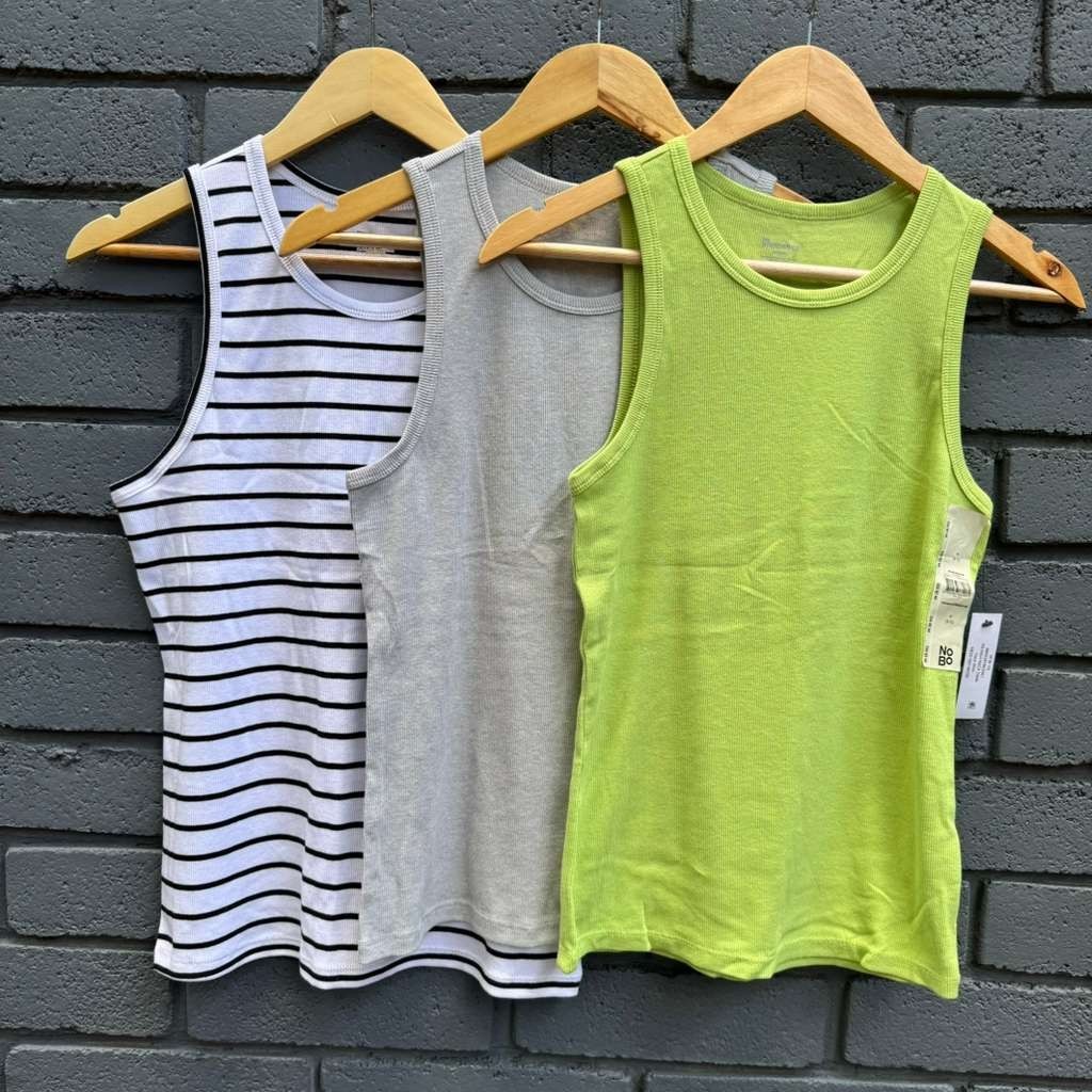 3 PACK No Boundaries Stretch Ribbed Knit High Crew Neck Tank Top, Women’s S-XXL