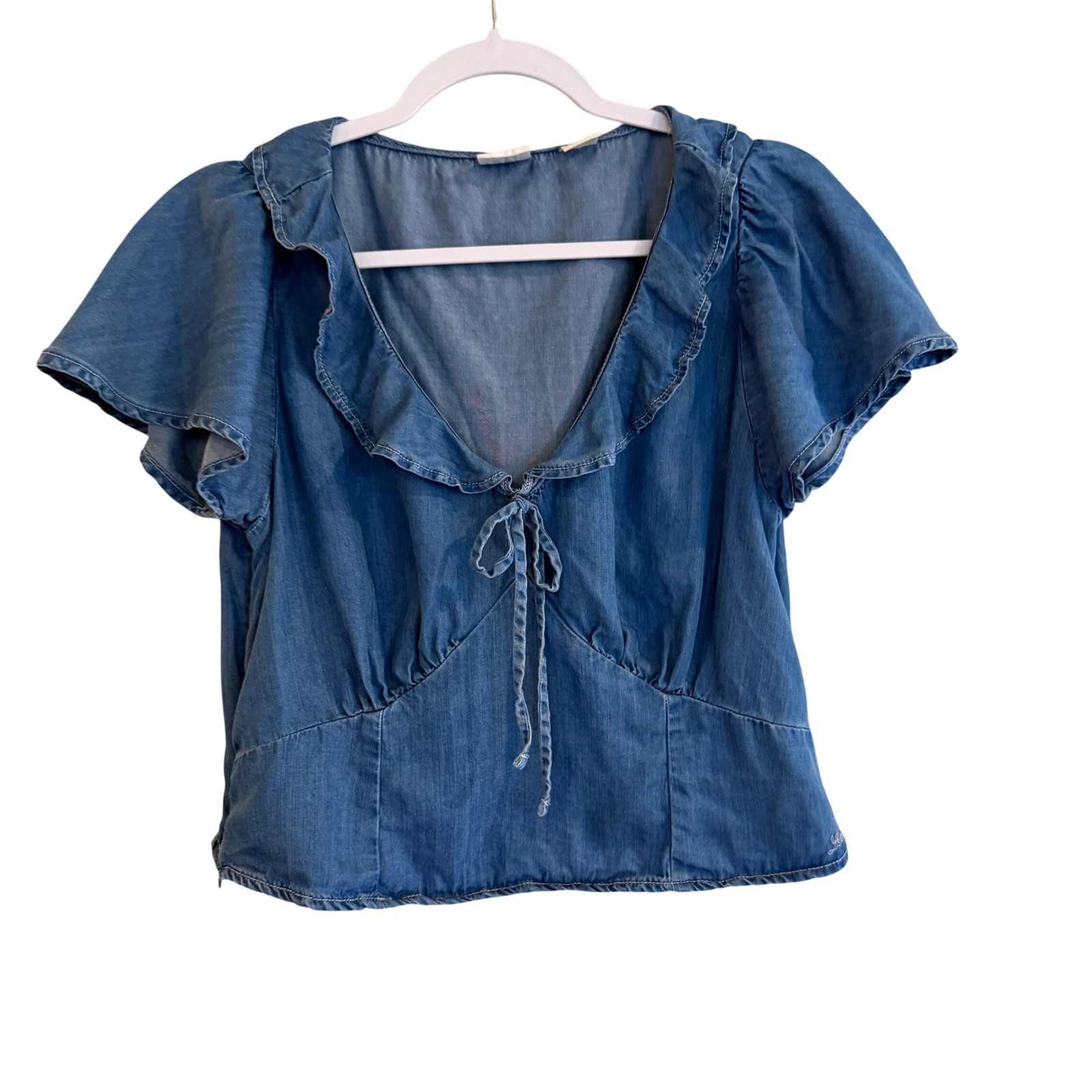 Levi’s Mylene Blouse Womens Medium Blue Denim Ruffle Tie Front Cottagecore Boho