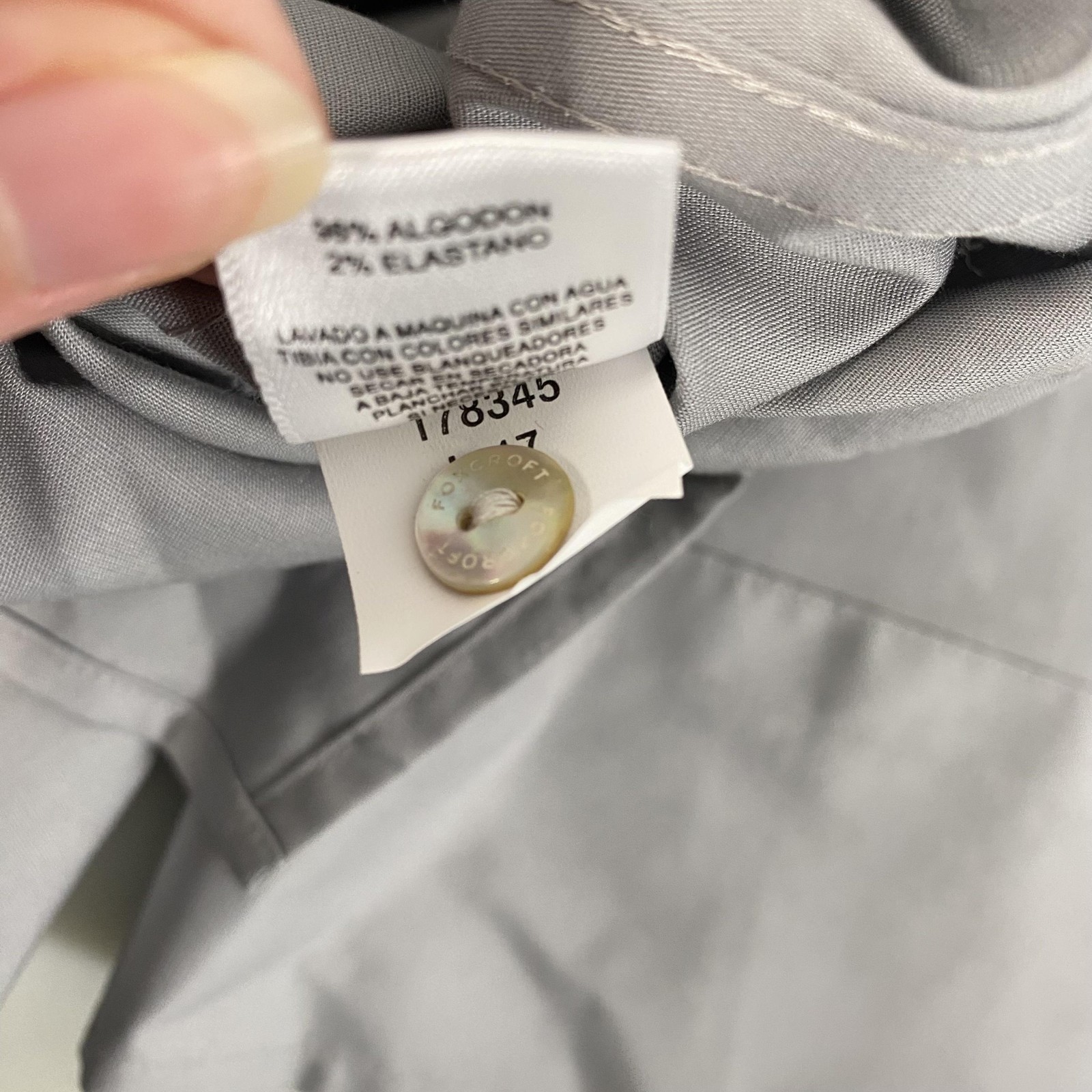 Foxcroft Blouse Womens 2XL Silver Easy Care Poplin Non Iron Stretch Button Shirt