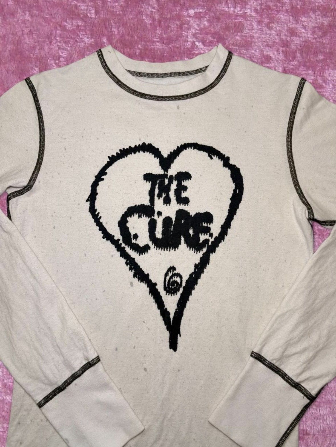 Lizzy BTQ The Cure Heart Graphic Women’s Cotton T-Shirt, White/Black Trim, S