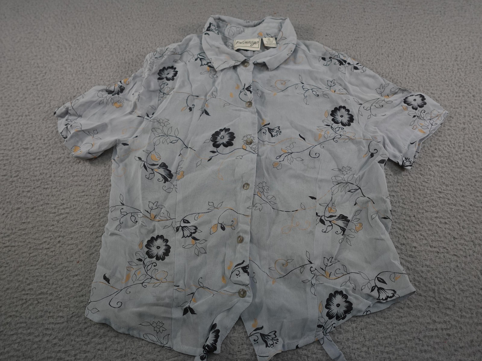 Vintage Sheer Shirt Womens Medium Gray Floral Button Front Tie Waist Lightweight