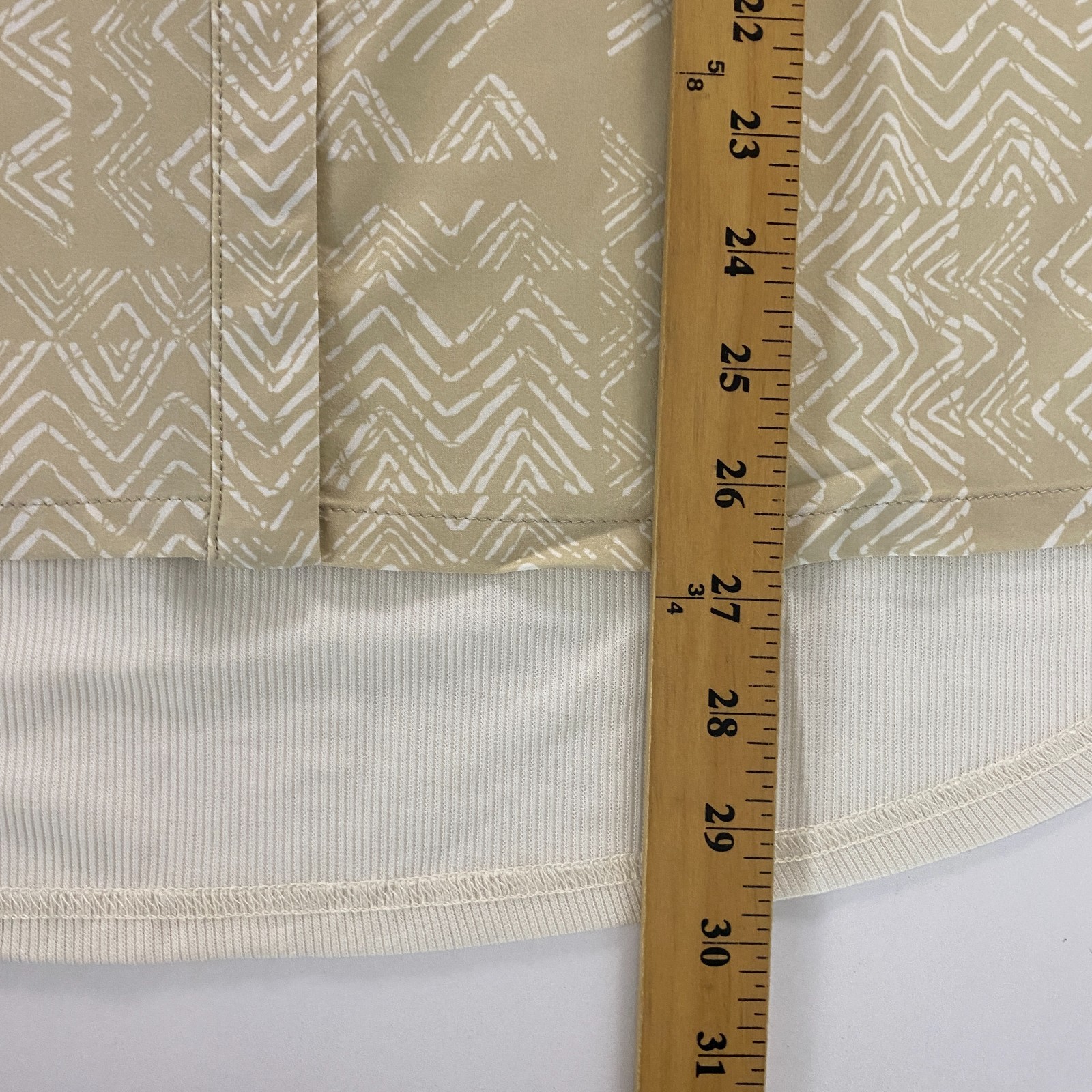 Royal Robbins Spotless Evolution Shirt Size L Snap Front Short Sleeve Hi Low Hem