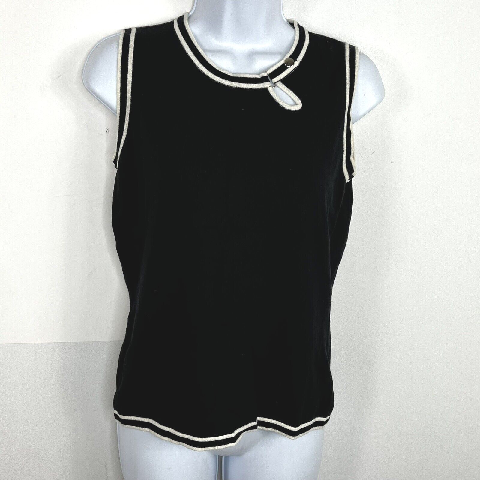 New York & Company Top sz M Black Elevated Basic City Chic Soft Grunge Modern