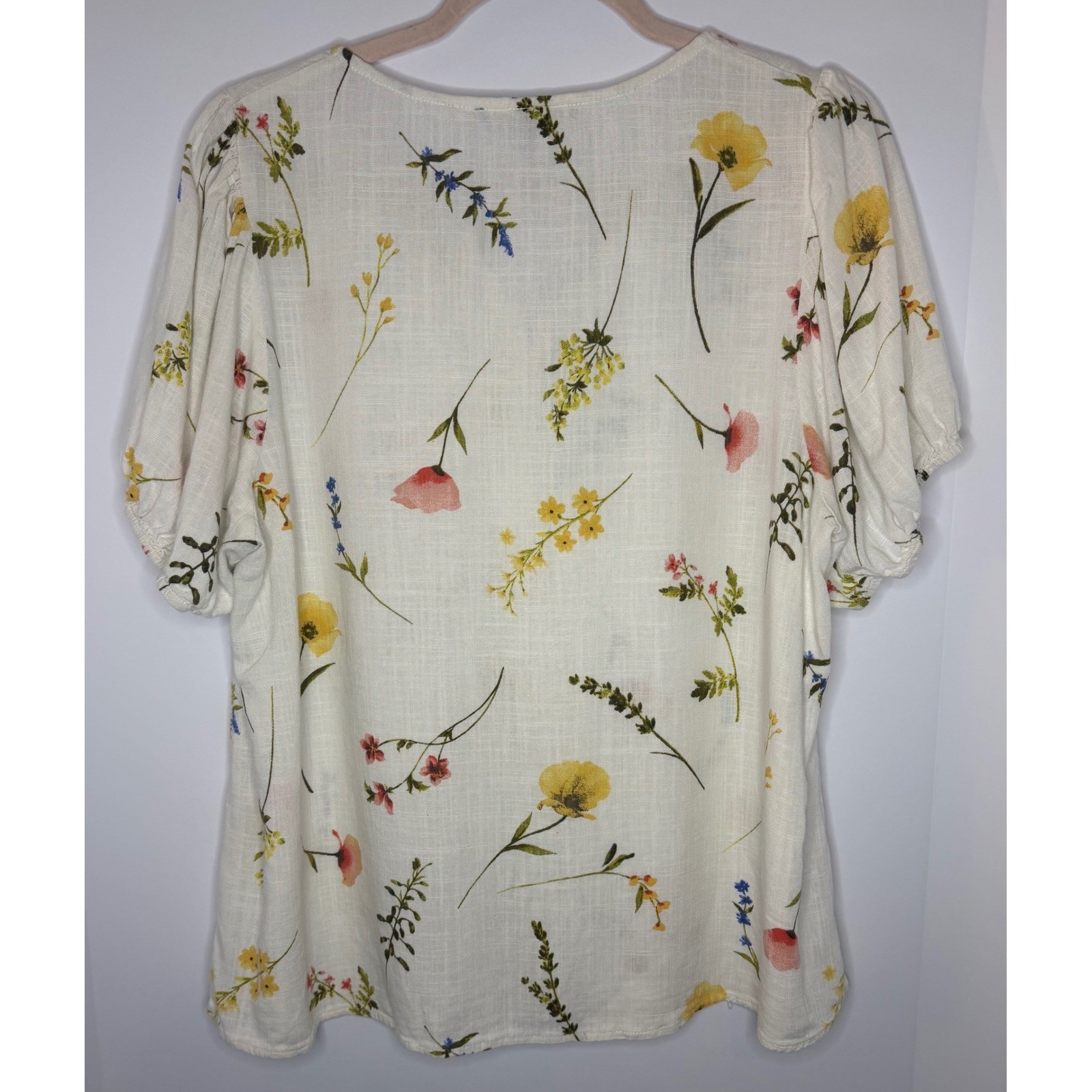 Daniel Rainn Floral Rayon Linen Blouse V-Neck Button Front Top Plus 1X Ivory
