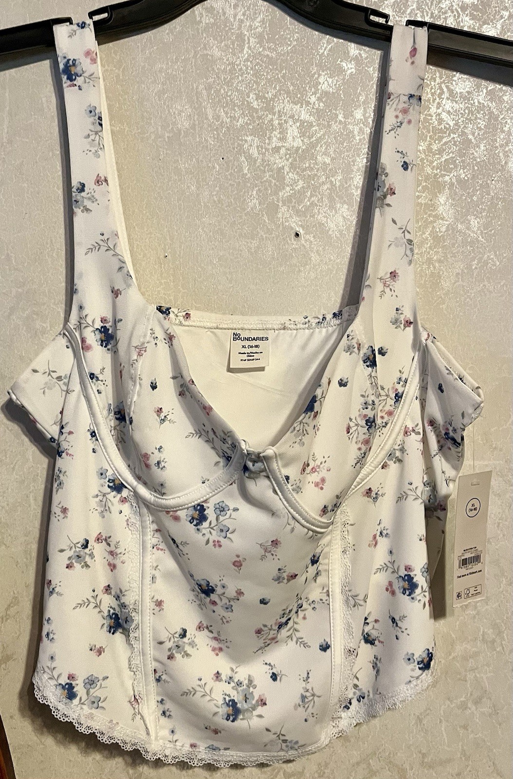 No Boundries Women Bustier top white with floral pattern Large 12/14 poly NWT