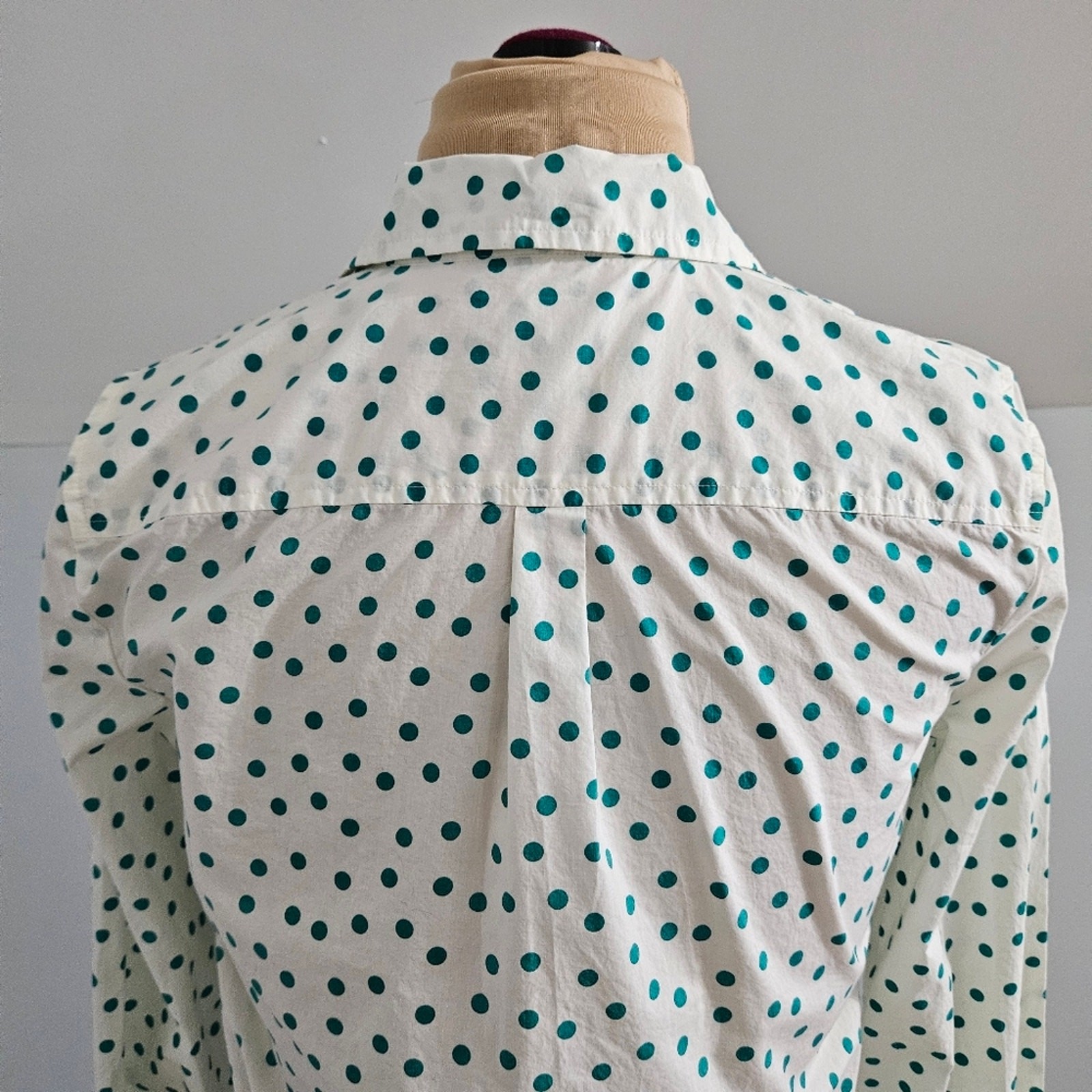 Talbots Polka dot White Teal Button Front Ribbon Trim Cotton Shirt Small Career