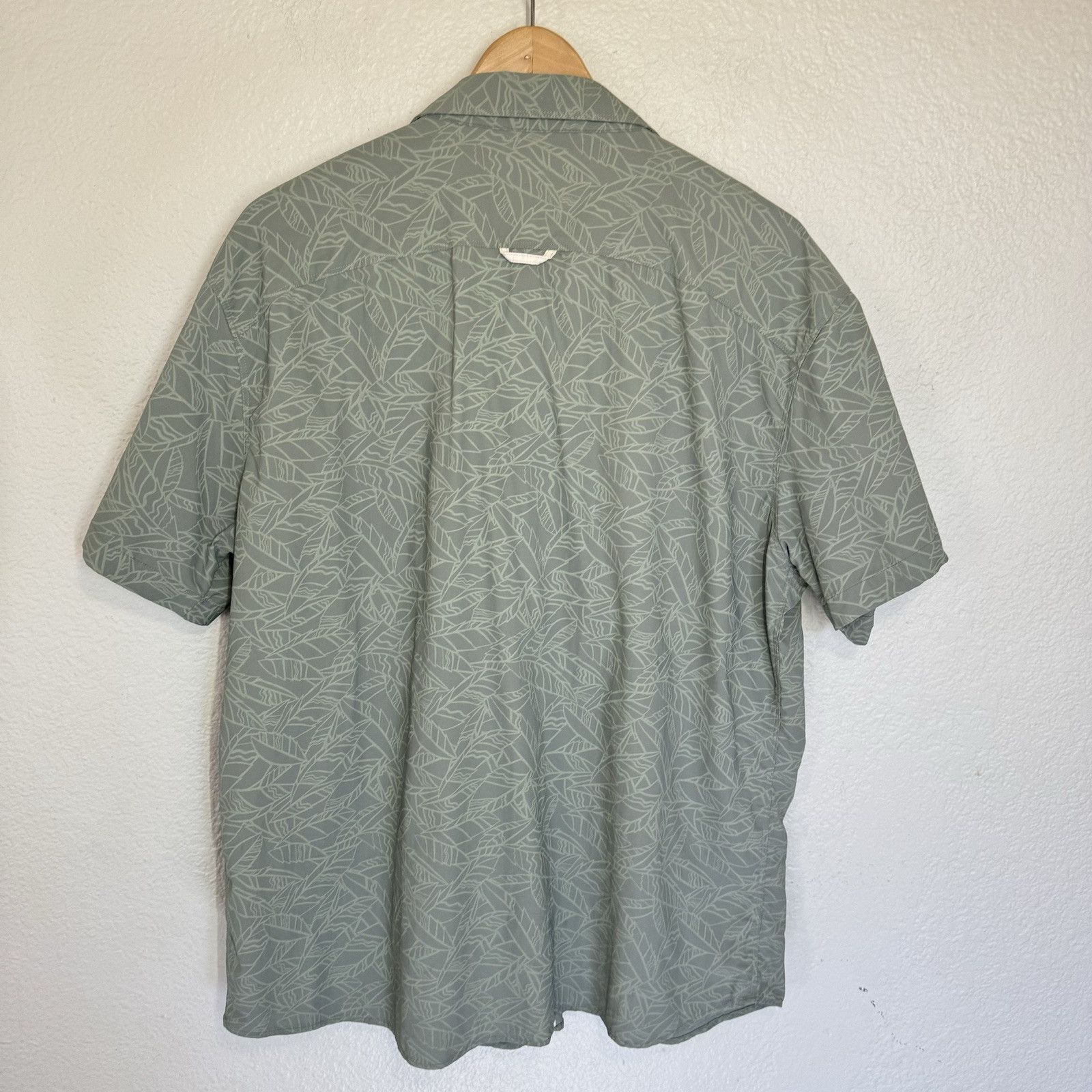 Kuhl Renegade Shirt Sage Button Front Quick Dry Hiking Travel Outdoor Women XL