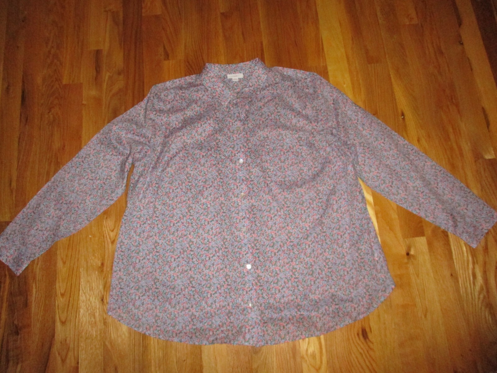 Ladies J. Jill Pink Purple Green Tiny Floral Cottagecore Button Up Shirt Size L