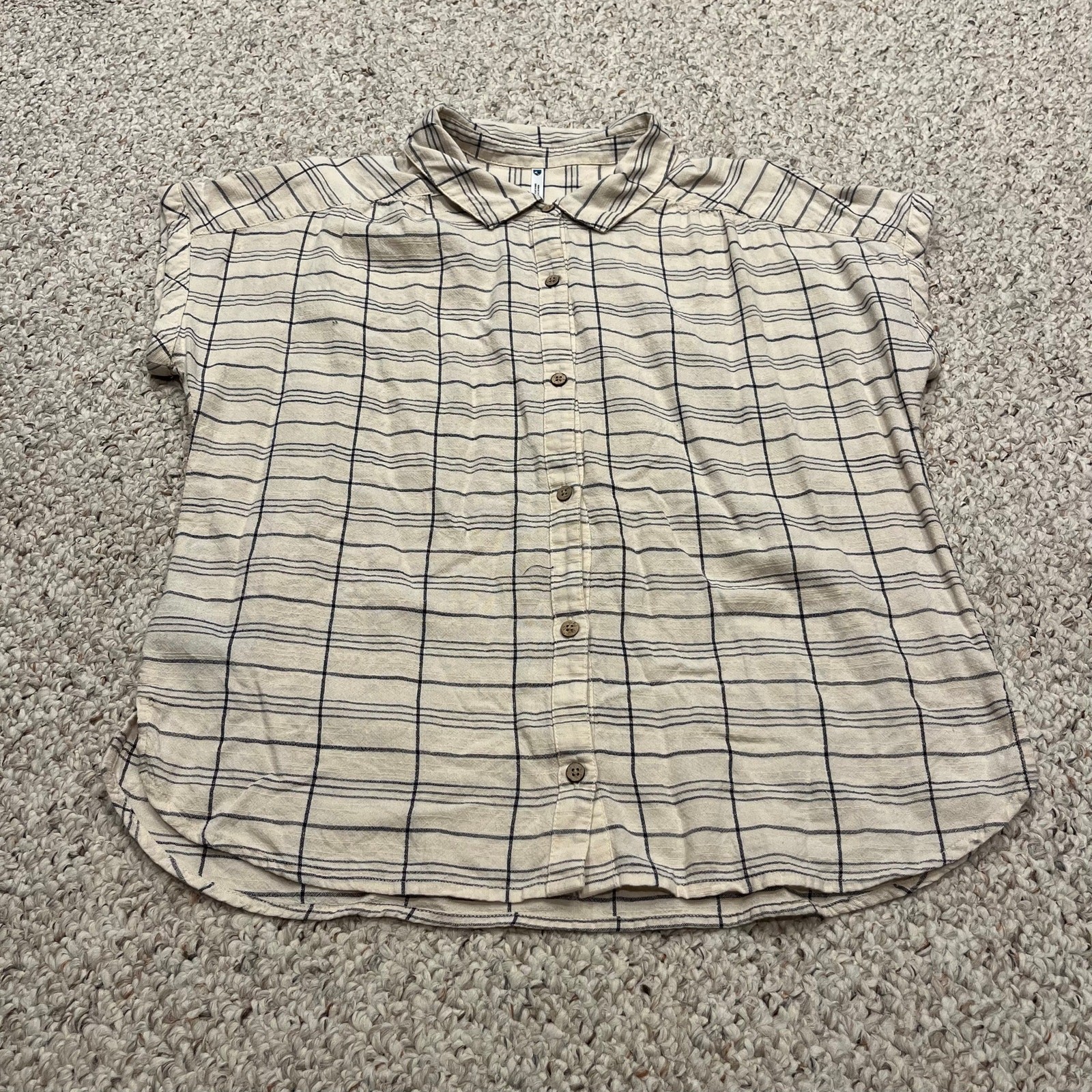 Kuhl Wylde Short Sleeve Button Down Shirt L Granola Outdoor Plaid Casual Camp