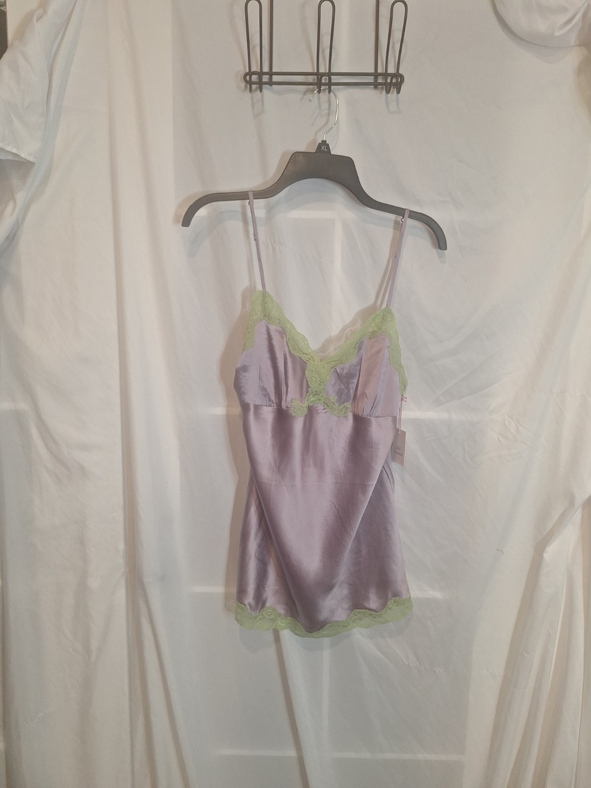 Gold Hawk Silk cami Lavendwr Mist Large