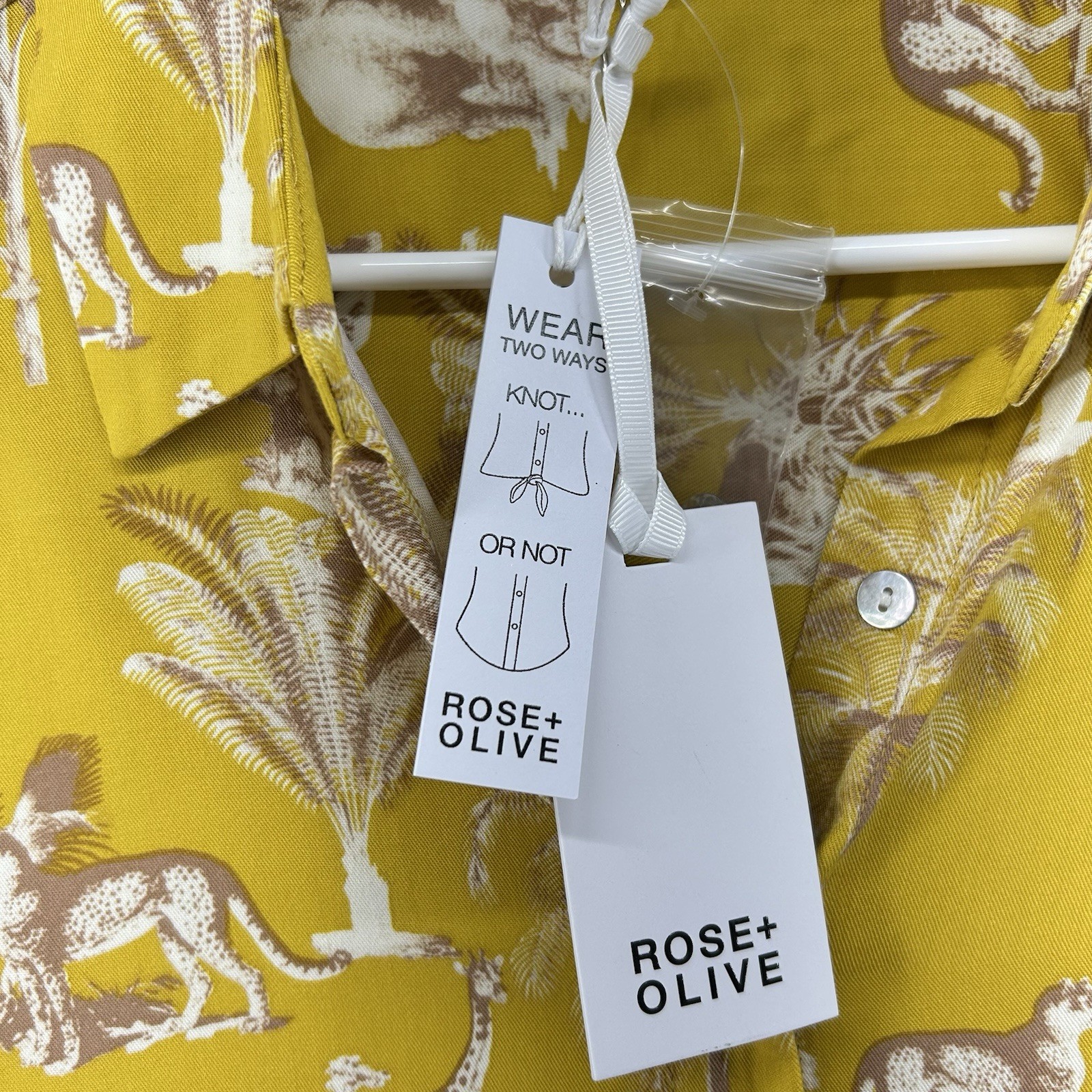 Rose + Olive Sleeveless Top Women Size XL Mustard Jungle Animal NEW
