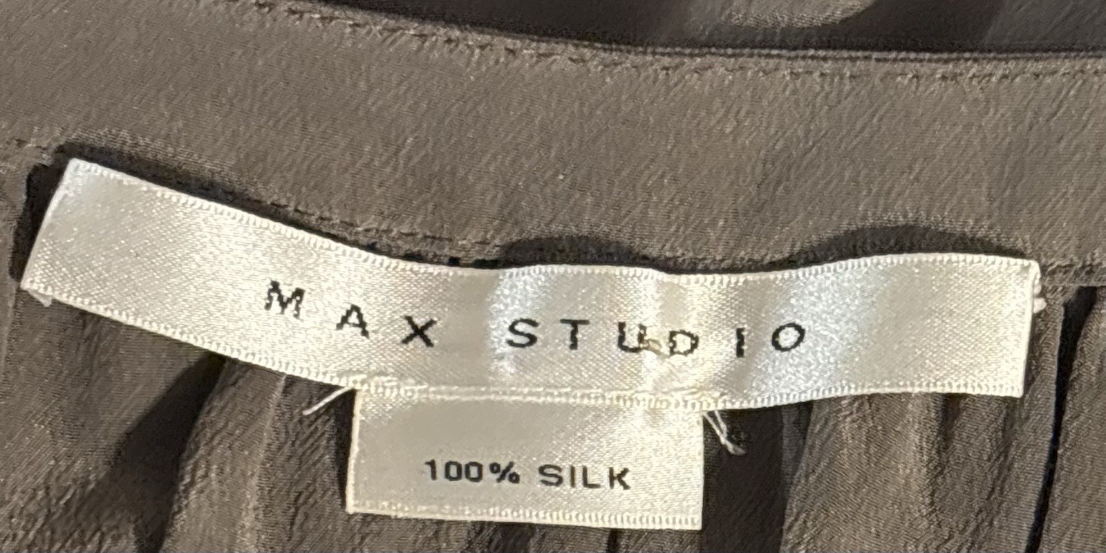 Max Studio Vintage Silk Coastal Preppy Quiet Luxury Old Money Relaxed Fit Size S