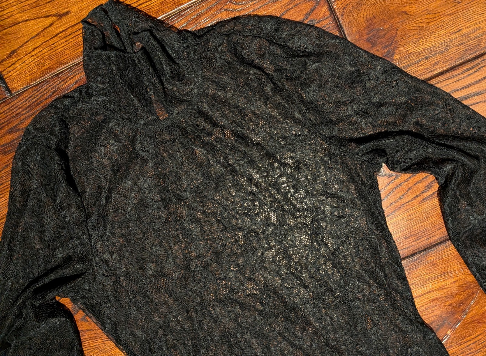 Finesse Women’s Lace Sheer Long Sleeve Top in Black Size Medium