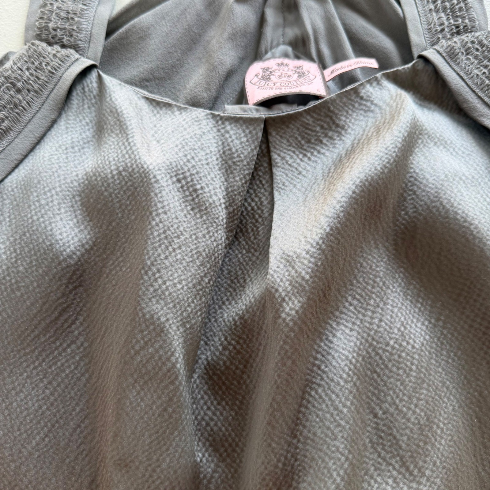 Juicy Couture Women 6 Gray 100% Silk Smocked Strap Criss Cross Back Tank Top Y2K